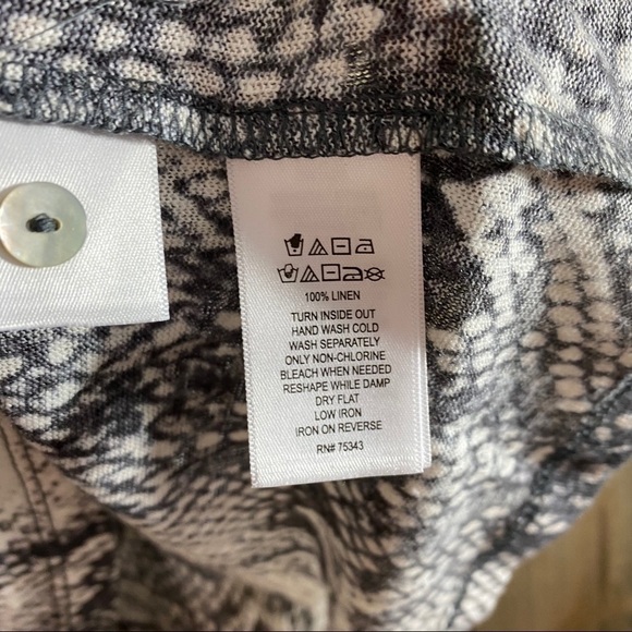 christian Siriano Linen Snakeskin Print Top - Picture 3 of 5